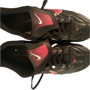 Nike cleats size 8.5 women’s